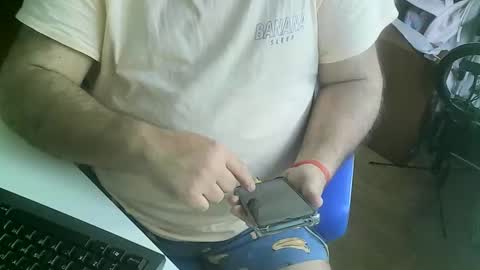 charly online show from May 18, 2026, 7:58 am