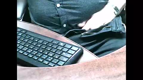 charmeur2672 online show from April 14, 2026, 9:26 am