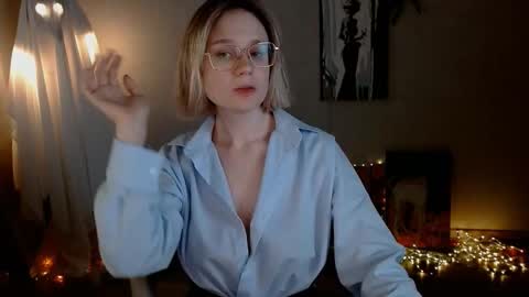 Michelle  online show from October 27, 2025, 4:16 am