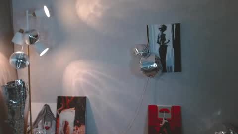 Michelle  online show from April 21, 2026, 2:51 am