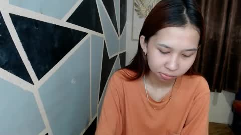 Charm online show from November 24, 2025, 7:41 am