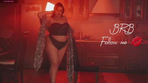 insta  online show from January 12, 2025, 8:47 pm