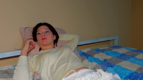 katie online show from October 23, 2025, 4:06 pm