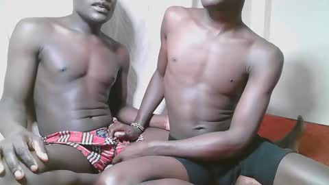 charmzboy online show from November 9, 2025, 1:09 pm