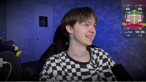 Snapshot of charonbaby1 chatting on December 1, 2024, 9:15 pm lynxy online show from December 1, 2024, 9:15 pm