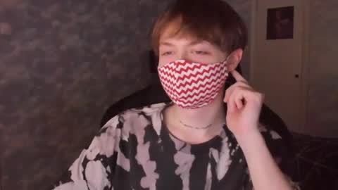 Snapshot of charonbaby1 chatting on December 15, 2024, 1:35 am lynxy online show from December 15, 2024, 1:35 am