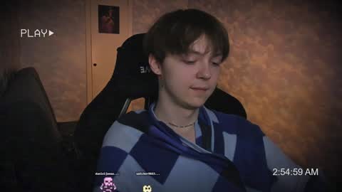 Snapshot of charonbaby1 chatting on December 15, 2024, 11:53 pm lynxy online show from December 15, 2024, 11:53 pm