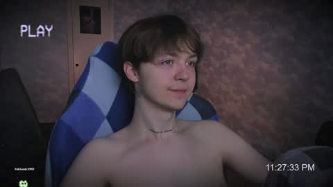 Snapshot of charonbaby1 chatting on December 16, 2024, 8:26 pm lynxy online show from December 16, 2024, 8:26 pm