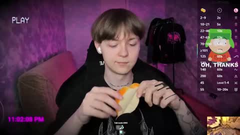 Snapshot of charonbaby1 chatting on March 10, 2025, 8:01 pm lynxy online show from March 10, 2025, 8:01 pm