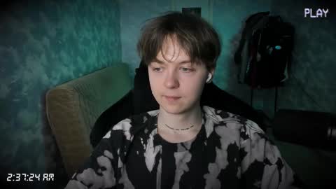 Snapshot of charonbaby1 chatting on September 9, 2025, 11:37 pm lynxy online show from September 9, 2025, 11:37 pm