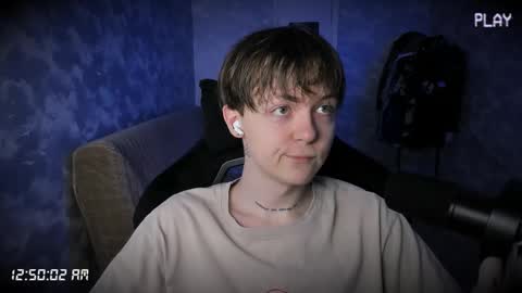 Snapshot of charonbaby1 chatting on September 21, 2025, 9:49 pm lynxy online show from September 21, 2025, 9:49 pm