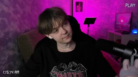 Snapshot of charonbaby1 chatting on October 26, 2025, 10:15 pm lynxy online show from October 26, 2025, 10:15 pm