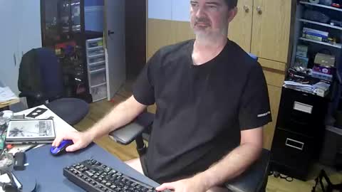 wanaBeYourToy online show from September 26, 2025, 10:30 am