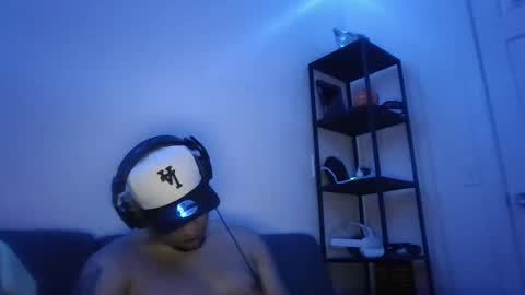 chatbabby69 online show from January 1, 2025, 10:32 am