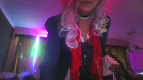 Snapshot of chaturdell9359 chatting on October 15, 2025, 2:22 am We Chat online show from October 15, 2025, 2:22 am