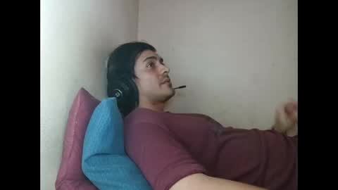 OnlyChayno online show from April 18, 2026, 7:12 am