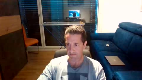 che1600 online show from April 26, 2026, 5:21 pm