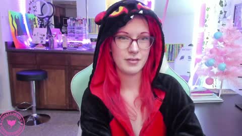 Candy Cuntress CheeTHIS CAM IS NON NUDE online show from December 11, 2024, 12:02 am