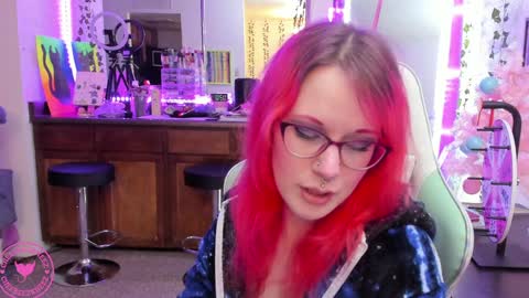 Candy Cuntress CheeTHIS CAM IS NON NUDE online show from December 12, 2024, 12:27 am