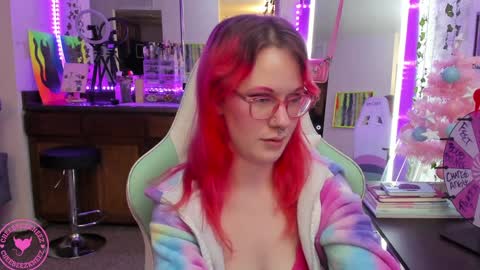 Candy Cuntress CheeTHIS CAM IS NON NUDE online show from December 15, 2024, 5:56 am