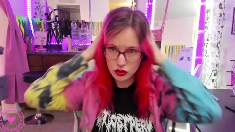 Candy Cuntress CheeTHIS CAM IS NON NUDE online show from January 7, 2025, 4:27 pm