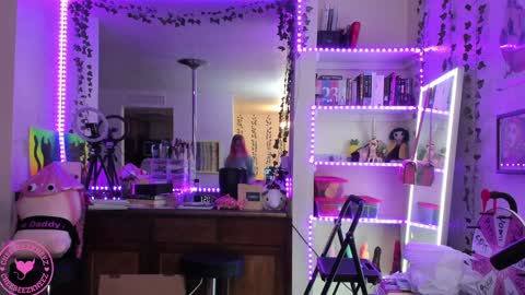 Candy Cuntress CheeTHIS CAM IS NON NUDE online show from January 17, 2025, 2:18 am