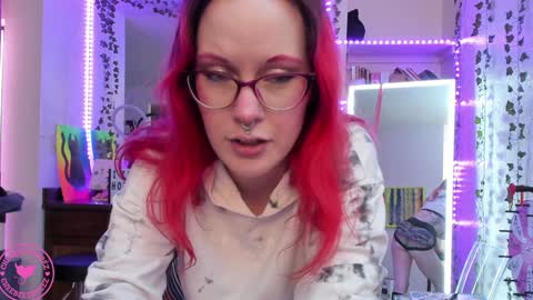 Candy Cuntress CheeTHIS CAM IS NON NUDE online show from February 3, 2025, 9:39 pm