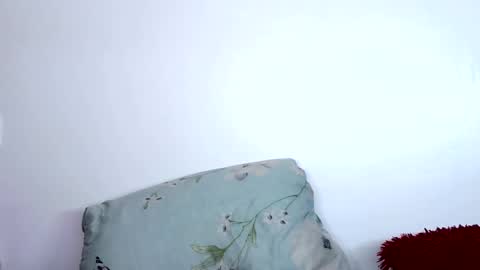 cheeky_charms online show from October 27, 2025, 12:26 am