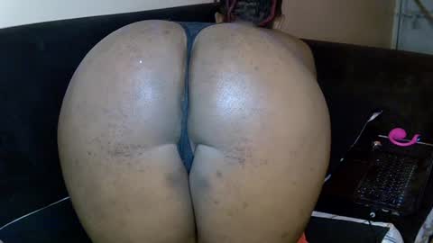 cheeky_charms online show from July 21, 2026, 6:43 pm