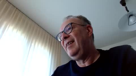 Snapshot of cheer2u chatting on May 28, 2026, 1:19 pm cheer2u online show from May 28, 2026, 1:19 pm