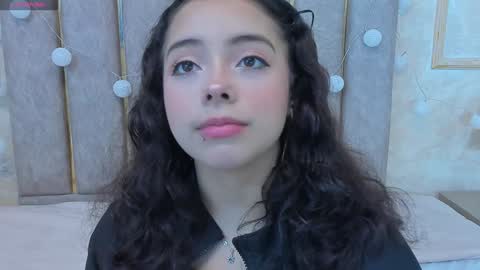 Baby Cherry online show from January 5, 2025, 12:42 pm