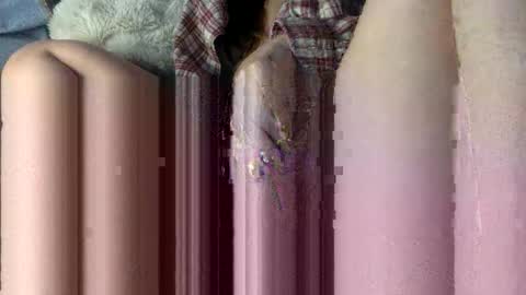 add my Fansly for more online show from April 21, 2026, 2:51 am