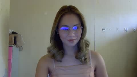 chelly4u69 online show from October 11, 2025, 3:06 am