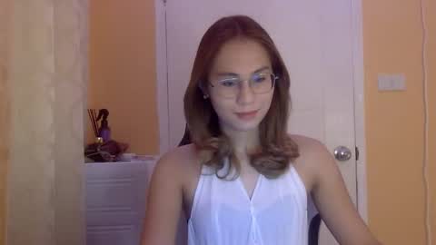 chelly4u69 online show from December 1, 2025, 2:38 am