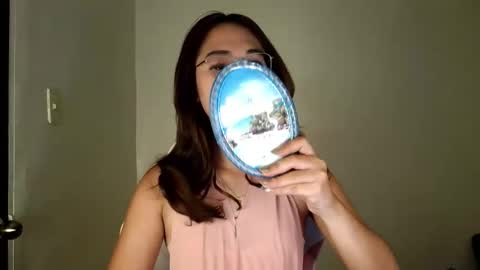 chelly4u69 online show from June 8, 2026, 1:28 am