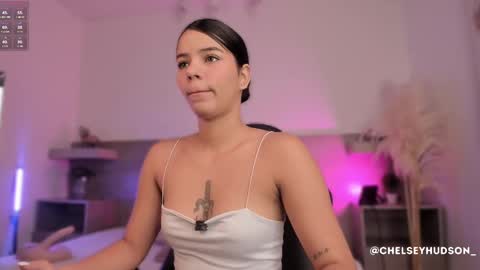 chelsey_hudson online show from September 13, 2025, 11:54 am