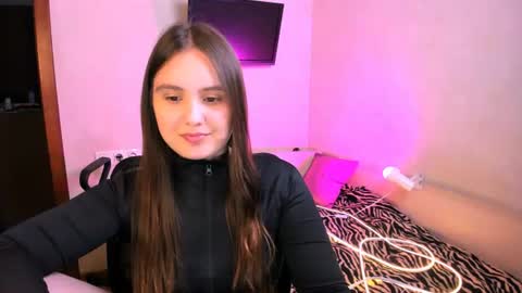 Chelsy  Luxe  online show from June 28, 2026, 1:55 am