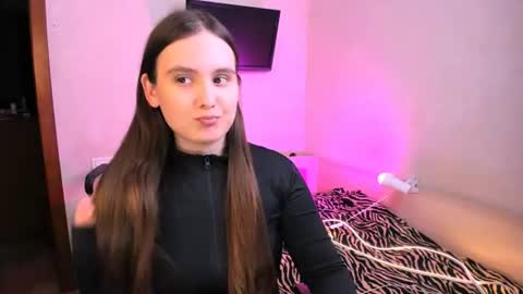 Chelsy  Luxe  online show from July 11, 2026, 10:07 am