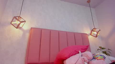 Camila  online show from February 15, 2025, 7:38 am