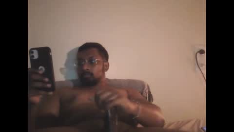 chennaibull1011 online show from March 10, 2026, 8:14 pm