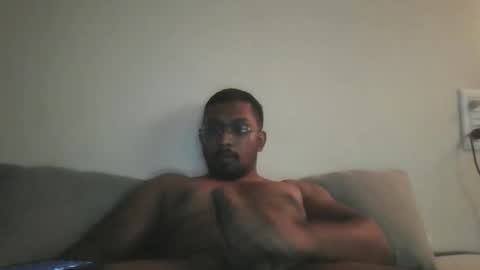 chennaibull1011 online show from March 31, 2026, 12:27 pm