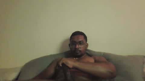 Snapshot of chennaibull1011 chatting on May 14, 2026, 10:44 am chennaibull1011 online show from May 14, 2026, 10:44 am
