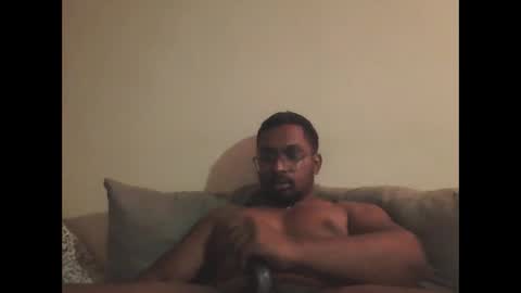 Snapshot of chennaibull1011 chatting on May 28, 2026, 2:03 pm chennaibull1011 online show from May 28, 2026, 2:03 pm