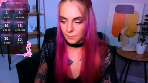 Sherry online show from March 12, 2026, 9:32 pm