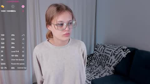 Anna online show from December 4, 2025, 11:30 am