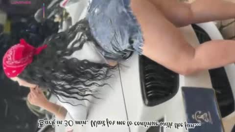 C H E R R Y  online show from November 10, 2025, 10:14 am