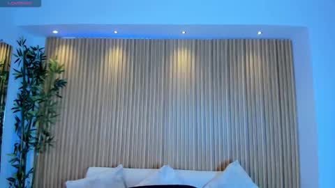 Cherry blossom   From 1400 to 2200 Col Time online show from November 22, 2025, 7:35 pm