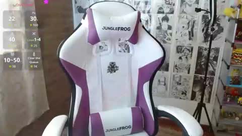 Snapshot of cherry_blummy22 chatting on June 13, 2026, 2:26 pm CHERRY online show from June 13, 2026, 2:26 pm