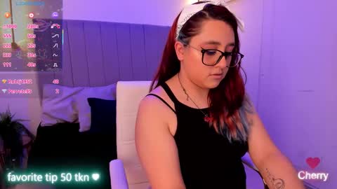 cherry_blushh online show from September 15, 2025, 9:04 pm