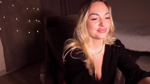 CherryBomb online show from December 27, 2024, 3:20 am